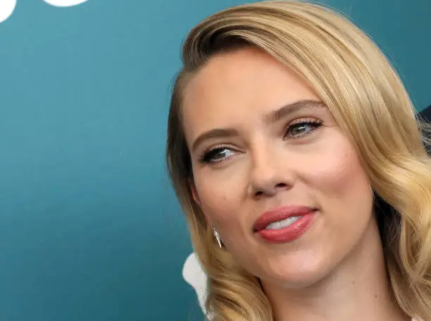 Scarlett Johansson beautiful 3