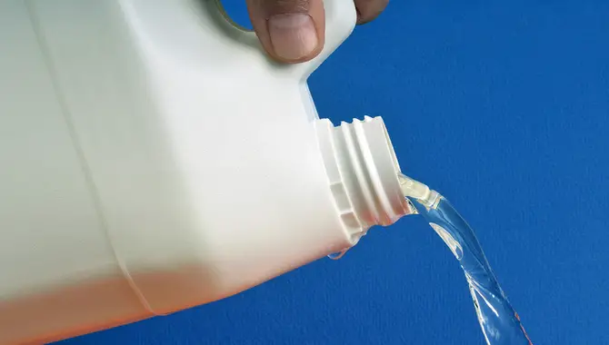 Is Bleach Bad for Pipes? Do’s and Don'ts of Using Bleach