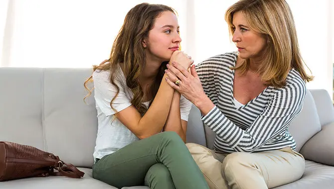 6 Outstanding Tips To Tell Your Mom You Have A Boyfriend