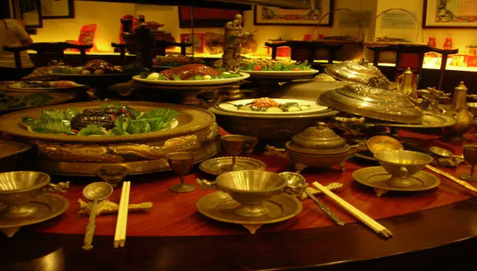 Feasting On Traditional Chinese Delicacies