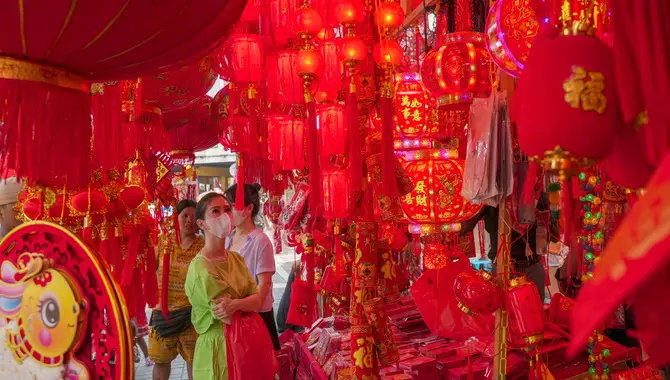 The Importance Of Giving Back During The Lunar New Year