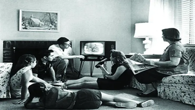 The Role Of Television In American Culture During The Cold War