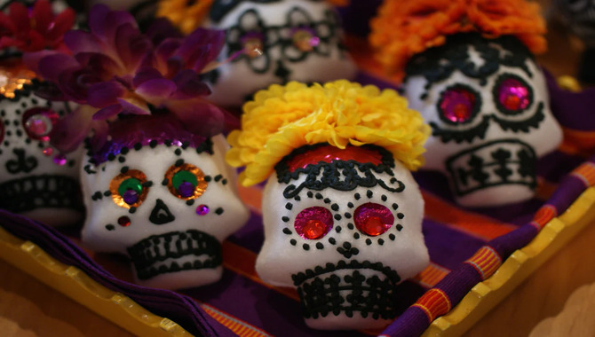 Who Associates Skulls With Mexican Folk Art