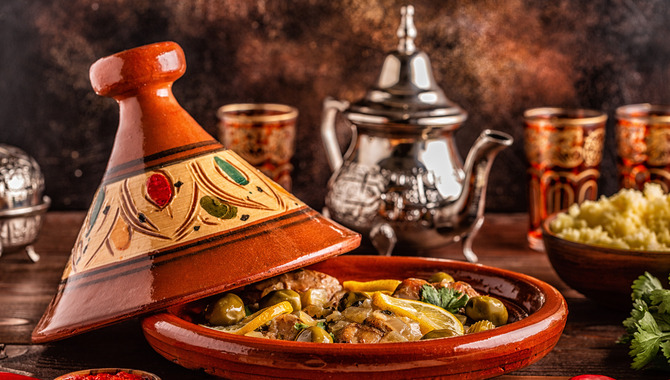 Assemble The Tagine