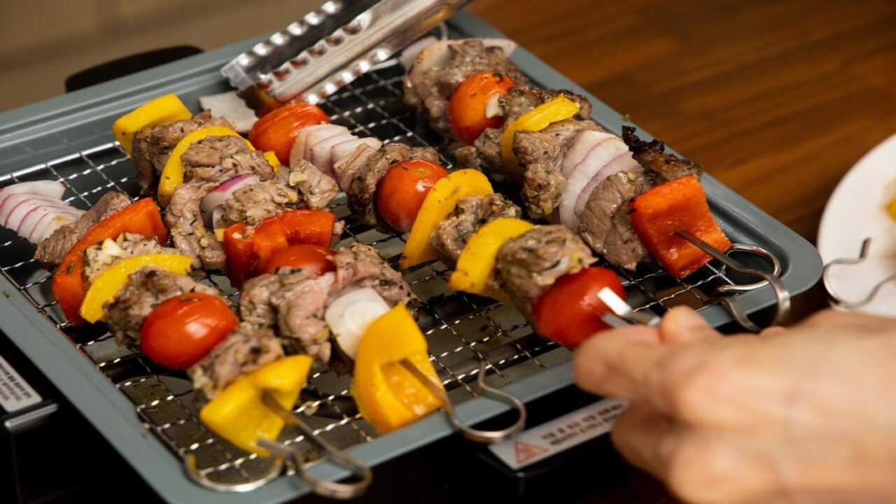 Assembling The Souvlaki