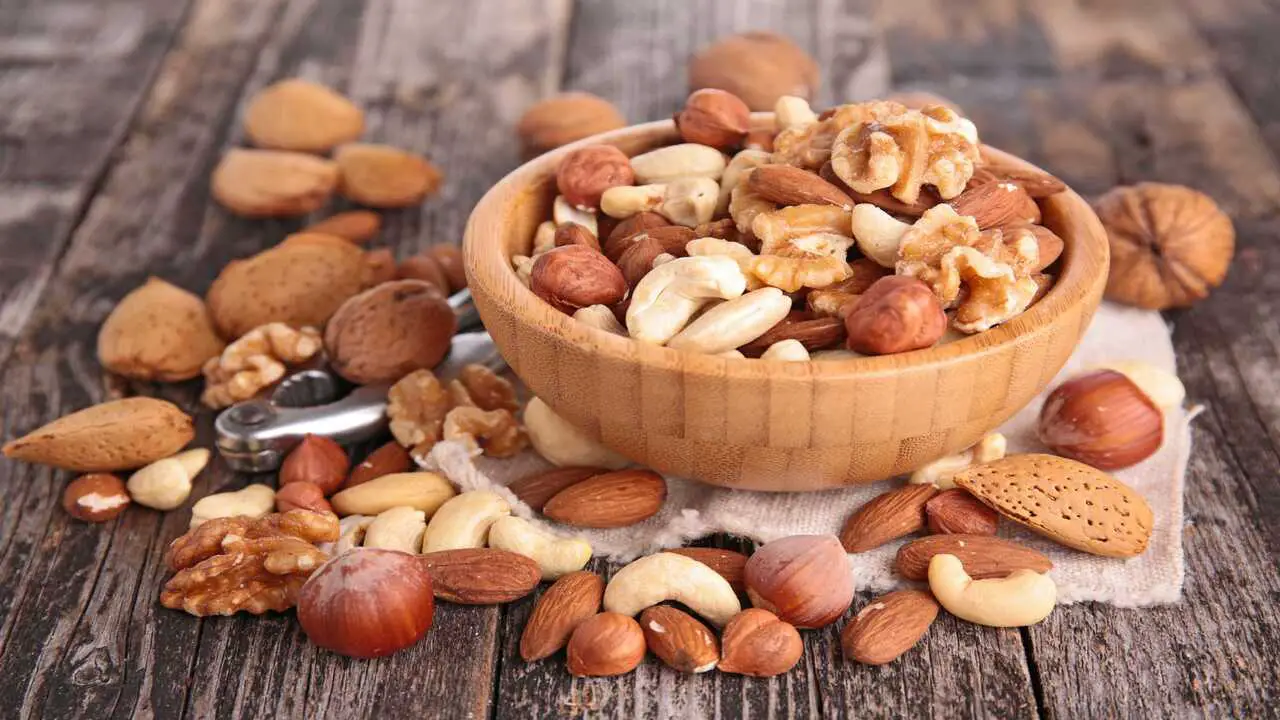Carbohydrate Content In Roasted Nuts And Snacks