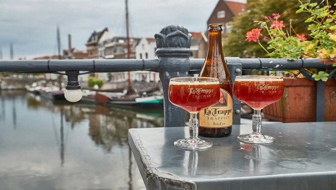 How To Brew Traditional Belgian Trappist Beer: 7 Ways