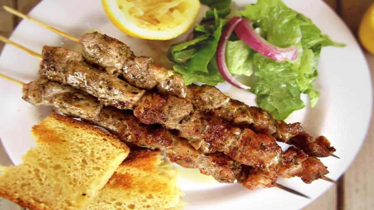 How To Make Traditional Greek Souvlaki - Step By Process