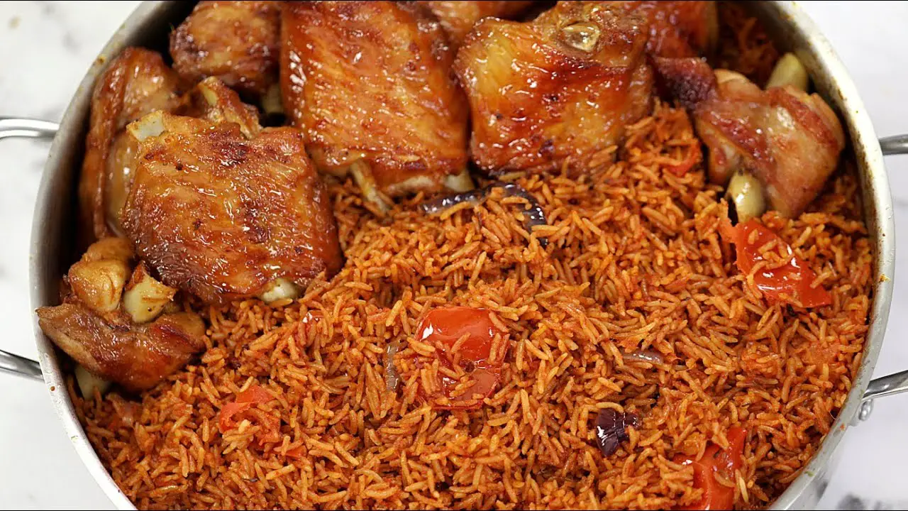 How To Prepare Traditional Nigerian Jollof Rice - Step-By-Step Instructions