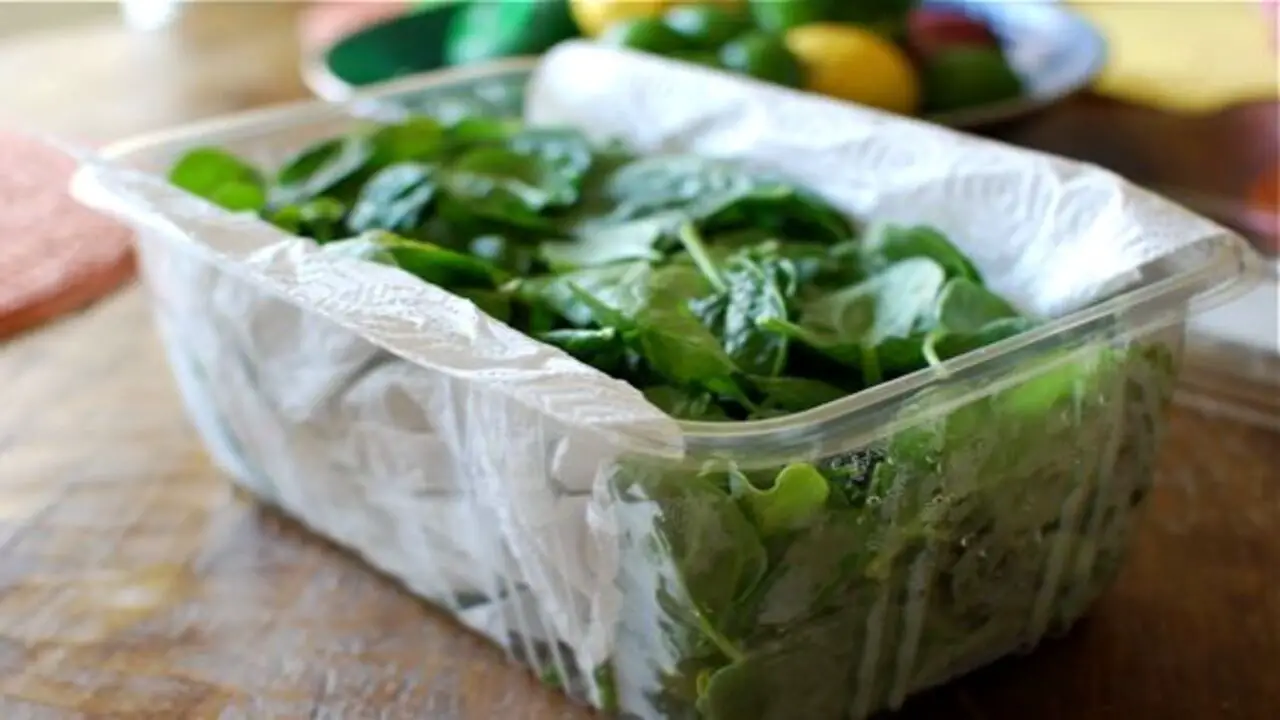 How To Store And Serve Salad Greens