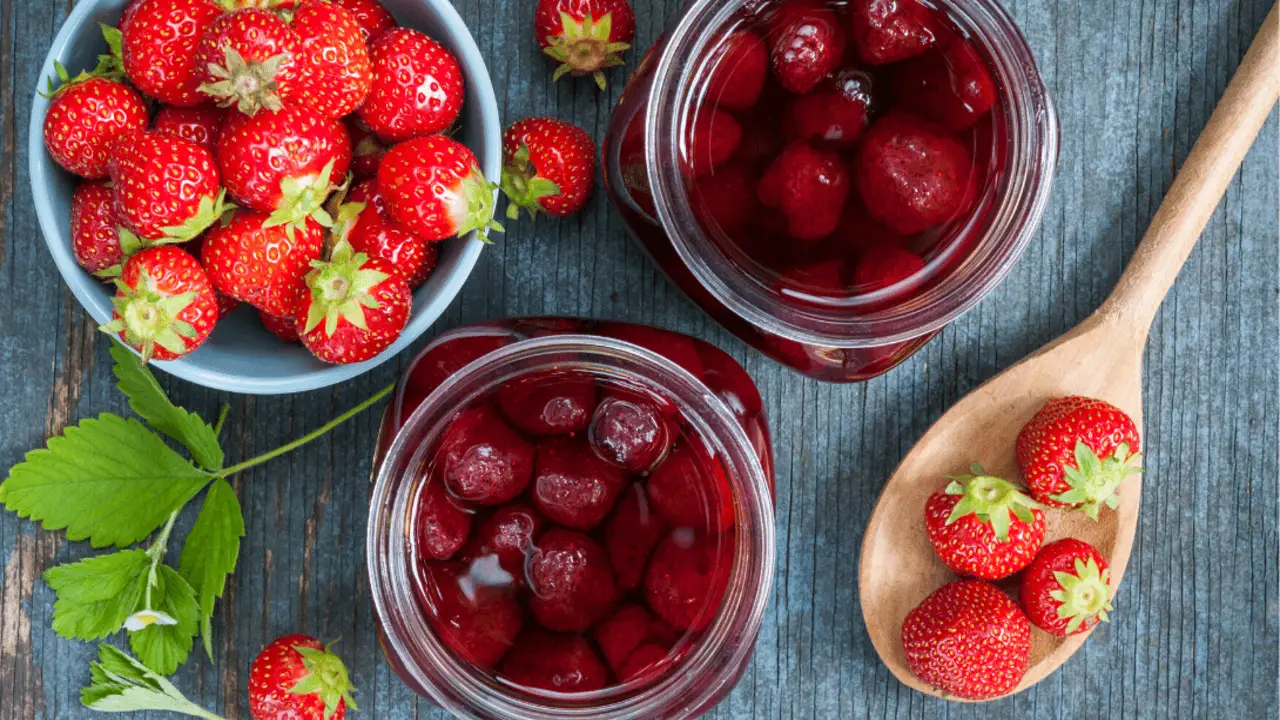 How To Store Picked Berries For Jams And Preserves