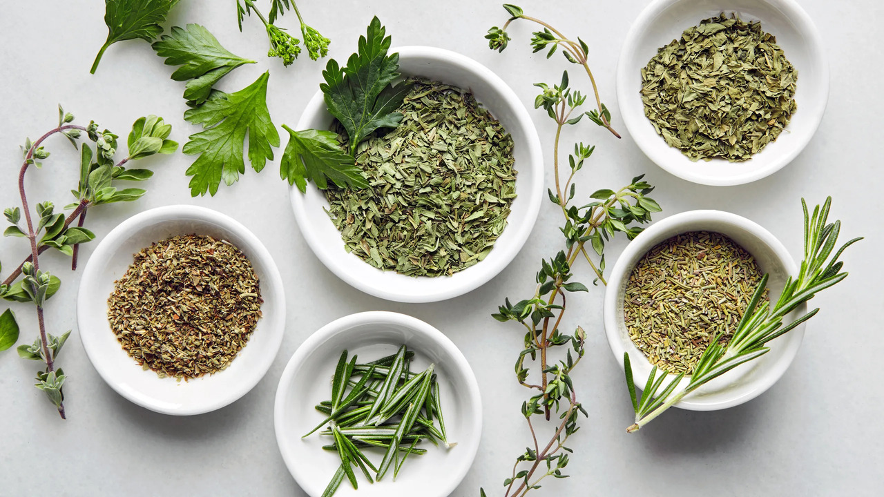 Infusing Techniques For Fresh Herbs And Seasonings