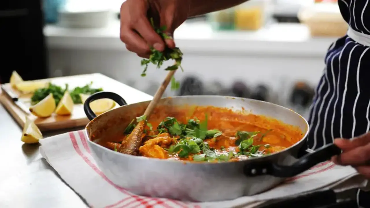 Preparing The Curry To Perfection