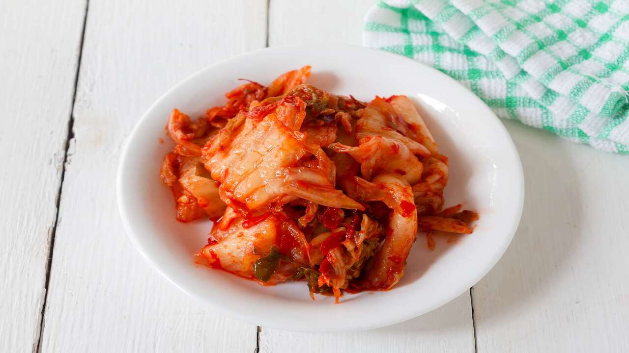 The Benefits Of Eating Fermented Kimchi