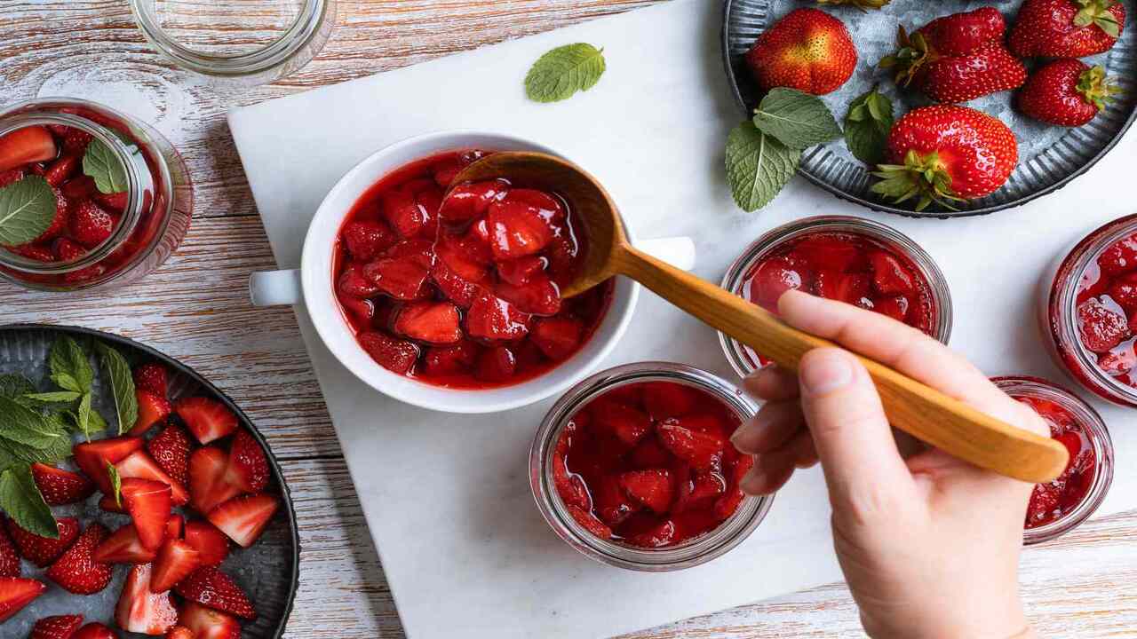 The Best Time Of Year To Pick Fresh Berries For Jams And Preserves