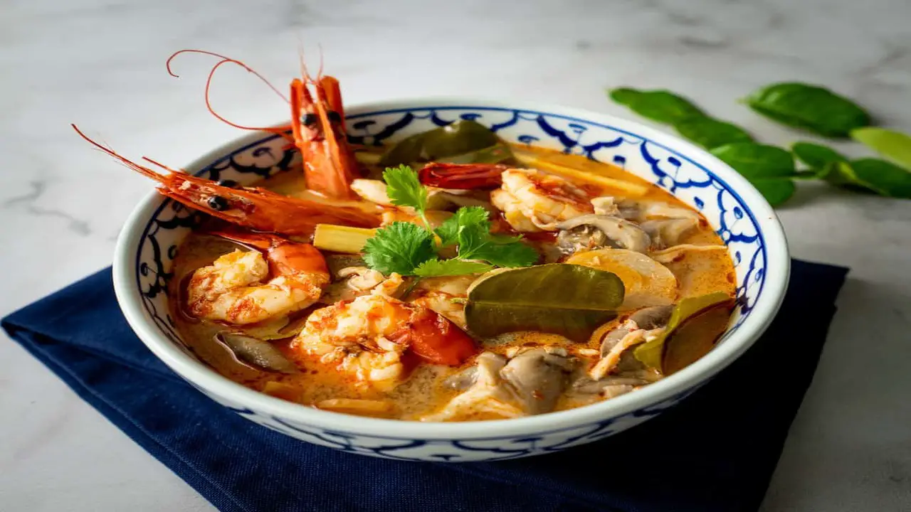 What To Serve With Tom Yum Soup